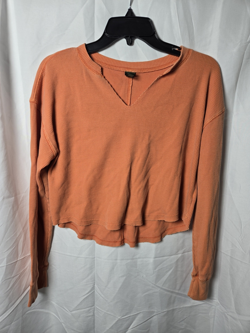 wild fable Orange Ribbed V-Notch Cropped Long-Sleeve Top